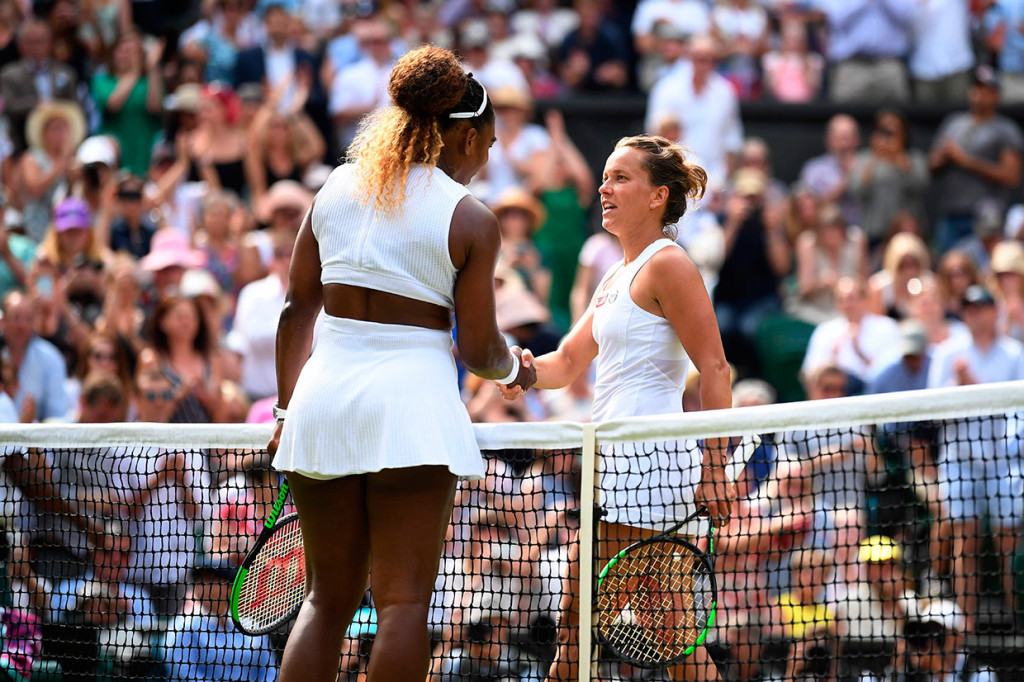 Serena Williams melaju ke final setelah mengalahkan petenis non unggulan asal Ceko, Barbora Strycova dua set langsung 6-1 dan 6-2. Ini merupakan final Grand Slam ketiganya dalam satu tahun terakhir setelah Wimbledon 2018 dan US Open 2018.   