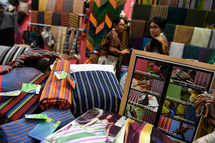 Pameran Karya Kreatif Indonesia berlangsung selama tiga hari 12-14 Juli 2019, dan menampilkan produk-produk pelaku UMKM unggulan binaan BI, mulai dari kain, pakaian, kerajinan, hingga kuliner.