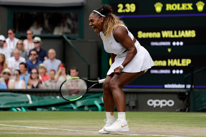 Sebaliknya, ambisi Williams menggoreskan rekor masih tertunda. Perolehan gelar Grand Slam miliknya tetap di angka 23, masih tertinggal satu angka di belakang pemegang rekor Margaret Court. Afp Photo/Ben Curtis 
