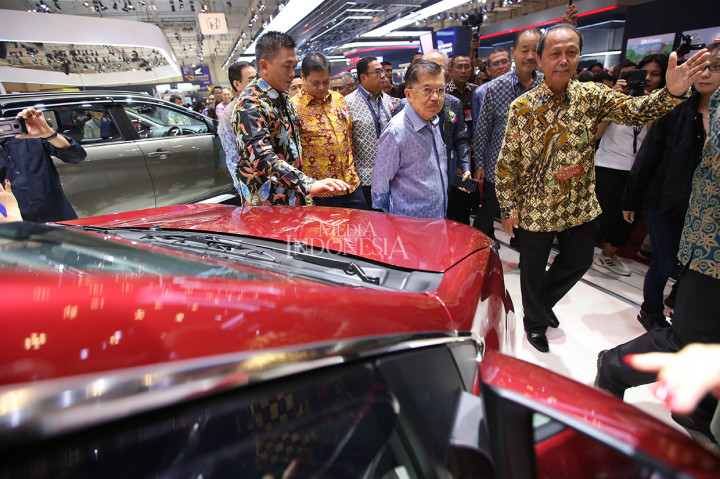 Akan ada puluhan kendaraan baru yang diluncurkan di GIIAS 2019. Tak cuma mobil, ada juga sepeda motor yang diluncurkan di GIIAS 2019. Bahkan, kendaraan konsep pun dikabarkan bakal meramaikan GIIAS 2019. 