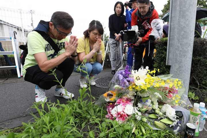 Tragedi ini menggemparkan Jepang di mana kejahatan keji sangat jarang terjadi. Insiden tersebut juga mengundang simpati dari kalangan industri dan penggemar animasi di seluruh dunia, termasuk dibuatnya kampanye penggalangan dana. Afp Photo/Jiji Press/Japan OUT