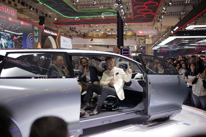 PT ADM memamerkan beberapa mobil special edition juga versi MPV Concept seperti Daihatsu HY Fun dan Xenia Sport Concept.