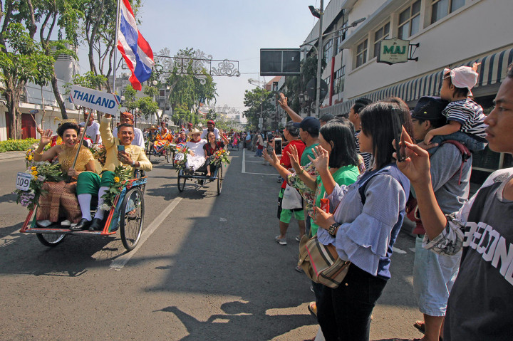 Adapun rangkaian acara yang berlangsung lima hari tersebut di antaranya pembukaan dan parade peserta dari Jalan Tunjungan menggunakan becak hias menuju Balai Kota Surabaya pada Minggu, 2 Juli 2019 pukul 18.00-10.00 WIB.
