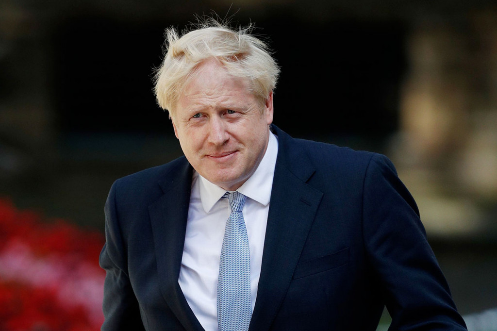 Untuk lawan-lawannya, itu menunjukkan temperamen badut yang tidak cocok untuk jabatan publik, dan yang membuat Inggris menjadi bahan tertawaan di panggung internasional.