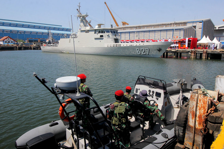  KRI Kerambit 627 memiliki spesifikasi panjang 60 meter, lebar 8,10 meter, dan berat 4,67 ton. Kapal tersebut memiliki kecepatan maksimal 28 knots, dengan kecepatan jelajah 20 knots, serta mampu berlayar dengan endurance selama 4-5 hari.