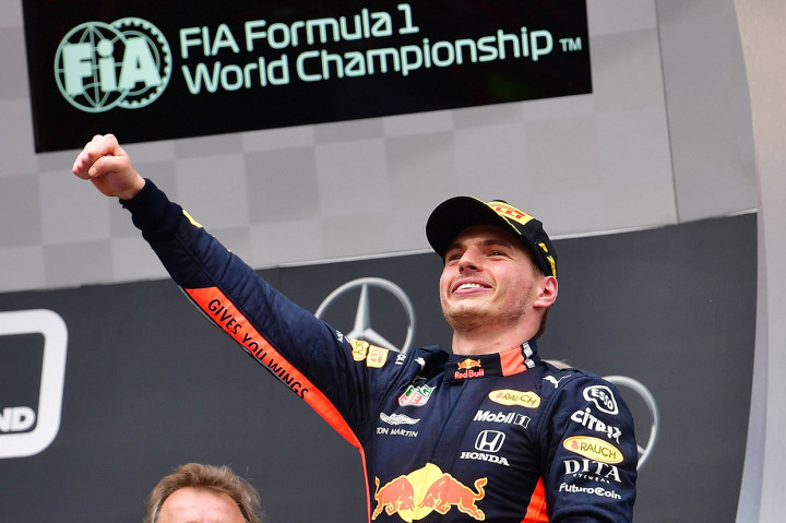 Hasil ini membuat Verstappen kini menempati posisi ketiga di klasemen pebalap 162 poin. Afp Photo/Andrej Isakovic