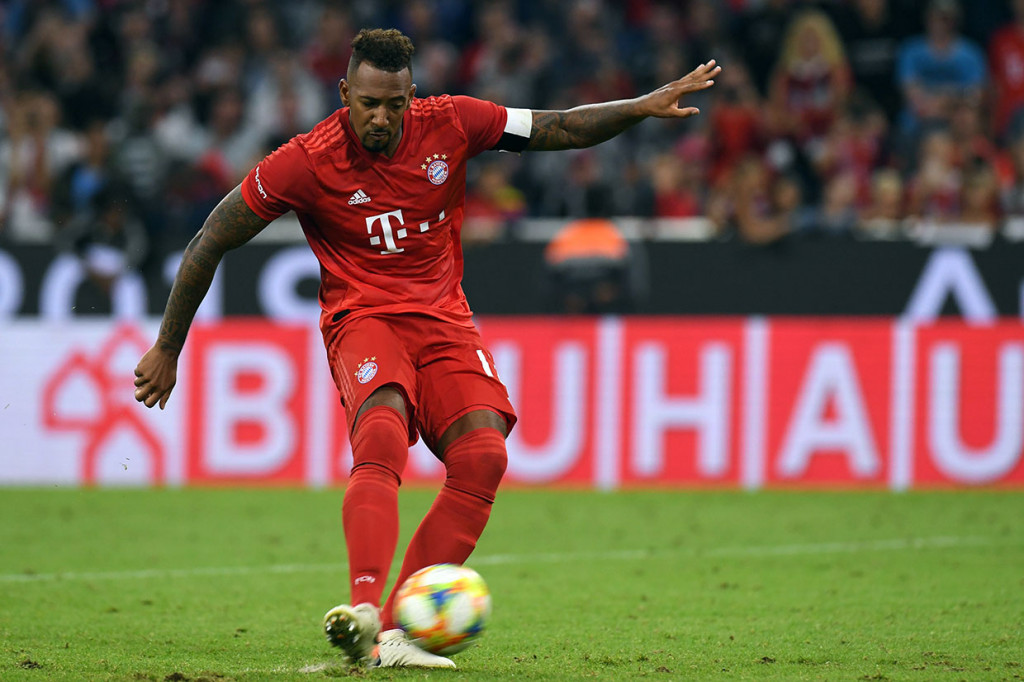 Tottenham menang adu penalti 6-5 setelah dua eksekutor Bayern Muenchen yaitu David Alaba dan Jerome Boateng gagal mengonversi penalti menjadi gol. Sementara satu penendang Tottenham yang gagal menjalankan tugasnya adalah Christian Eriksen.