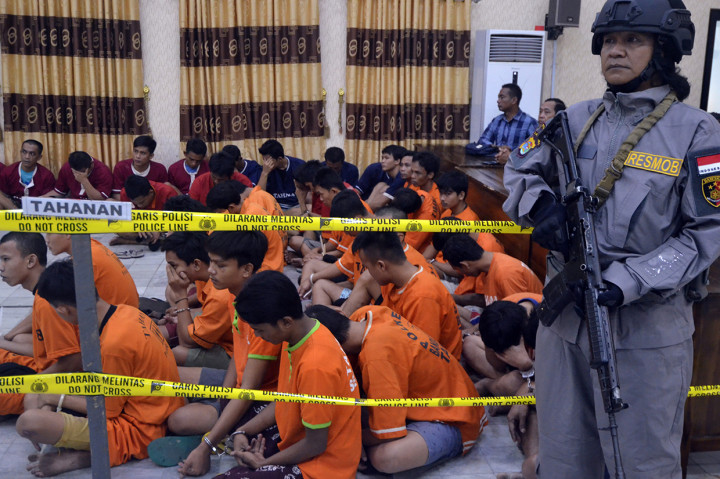 Polda Lampung dan jajaran berhasil mengamankan 39 orang tersangka dan 216 senjata api rakitan selama berlangsungnya Operasi Sikat Krakatau 2019 periode 5-18 Juli 2019.