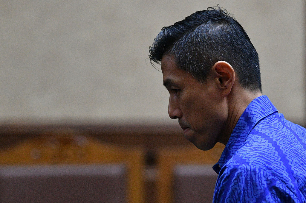 Terdakwa kasus dugaan suap pengadaan barang dan jasa di PT Krakatau Steel Tbk Kurniawan Eddy Tjokro tiba untuk menjalani sidang tuntutan di Pengadilan Tipikor, Jakarta.