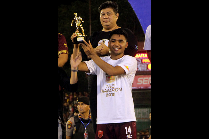 Zulham Zamrun keluar sebagai pencetak gol terbanyak dengan torehan 10 gol serta menjadi pemain terbaik Piala Indonesia 2019.