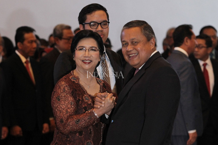 Destry adalah ekonom yang sudah mengemban banyak tanggung jawab di industri jasa keuangan. Sebelum menjadi pimpinan LPS, Destry dipercaya sebagai Kepala Ekonom PT Bank Mandiri Persero Tbk. Lulusan Universitas Indonesia ini juga bahkan pernah dipercaya Presiden Joko Widodo sebagai Ketua Panitia Seleksi Calon Pimpinan Komisi Pemberantasan Korupsi (KPK).  