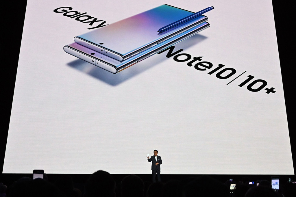 Samsung resmi mengumumkan kehadiran dua versi Galaxy Note terbaru, yaitu Galaxy Note 10 dan Galaxy Note 10 Plus, di ajang Galaxy Unpacked yang berlangsung di New York, Afp Photo/Timothy A.Clary