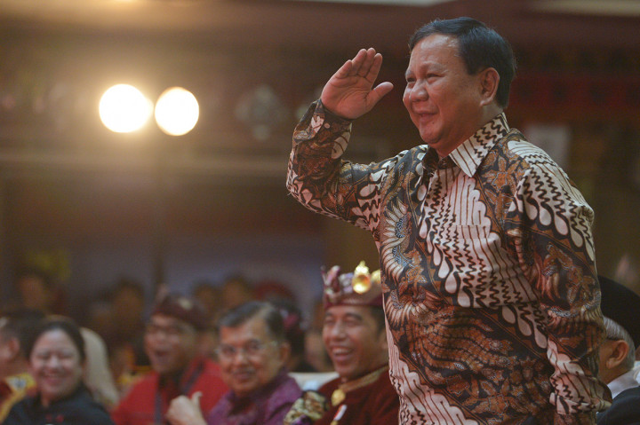 Prabowo disambut para kader PDIP dan tamu undangan saat Pembukaan Kongres V PDI Perjuangan di Sanur, Denpasar, Bali.