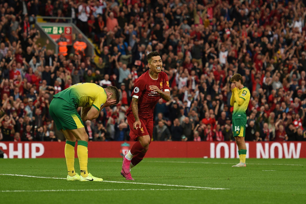 Tuan rumah akhirnya berhasil memecah kebuntuan lewat gol bunuh diri kapten Norwich Grant Hanley pada menit ke-7. Sepakan Divock Origi coba dihalau Hanley, namun bola malah masuk ke gawang sendiri.