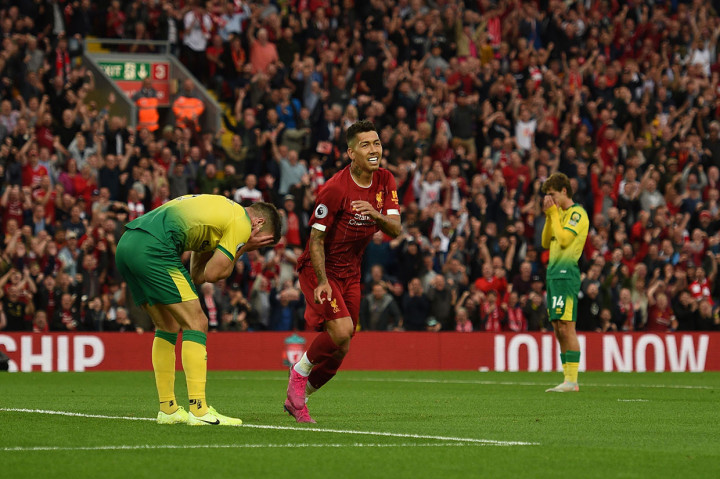 Tuan rumah akhirnya berhasil memecah kebuntuan lewat gol bunuh diri kapten Norwich Grant Hanley pada menit ke-7. Sepakan Divock Origi coba dihalau Hanley, namun bola malah masuk ke gawang sendiri.