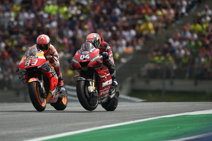 Pebalap Ducati Andrea Dovizioso mengalahkan Marc Marquez di tikungan terakhir pada balapan MotoGP Austria 2019 di Sirkuit Red Bull Ring.
