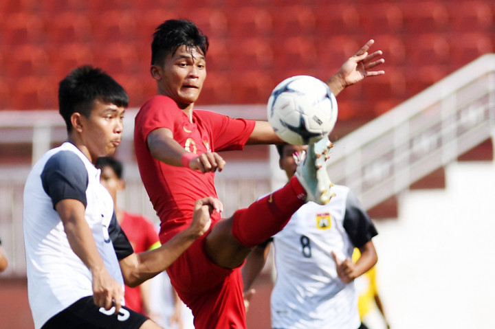 Tambahan tiga poin makin mengukuhkan posisi Timnas Indonesia U-18 di puncak klasemen Grup A Piala AFF U-18 dengan raihan 12 poin.