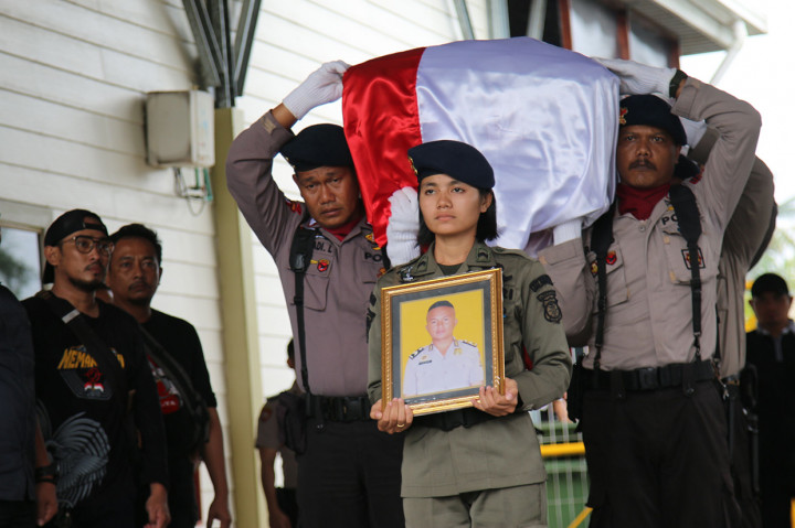Briptu Heidar adalah korban penyanderaan yang ditemukan tewas akibat luka tembak yang dilakukan kelompok kriminal separatisme bersenjata (KKSB) di Kabupaten Puncak.