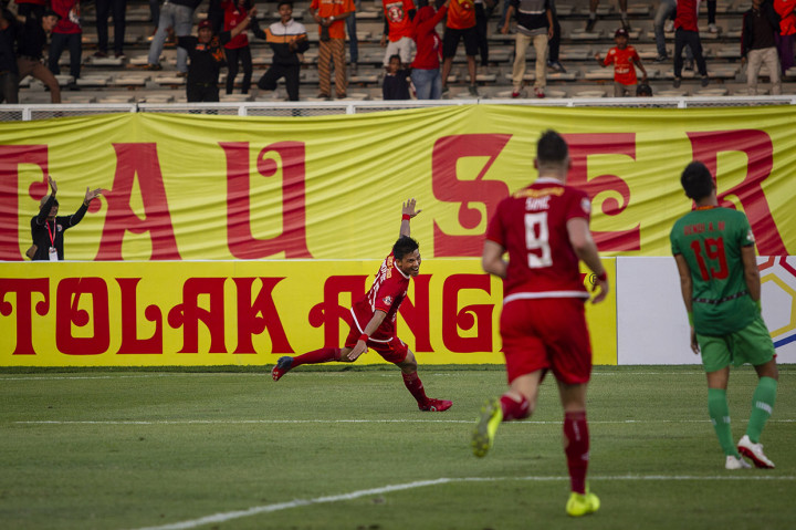 Tiga gol tersebut dipersembahkan oleh Heri Susanto, Marko Simic, dan Sandi Sute.