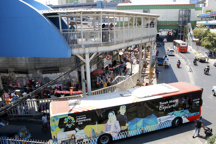 Mahkamah Agung menganulir kebijakan Pemerintah Provinsi DKI Jakarta yang mengalihkan fungsi jalan jadi tempat berdagang para pedagang kaki lima (PKL). MI/Bary Fathahilah