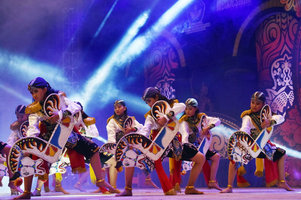 Kegiatan seni budaya yang antara lain menampilkan Festival Reog Nasional, Festival Reog Mini, pameran, dan pertunjukan seni budaya dalam rangka menyongsong tahun baru 1 Muharram dan hari jadi Kabupaten Ponorogo tersebut digelar hingga 31 Agustus 2019.