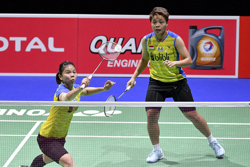 Greysia/Apriyani menyusul langkah Mohammad Ahsan/Hendra Setiawan yang lebih dulu memastikan langkah ke perempat final Kejuaraan Dunia Bulutangkis 2019. 
