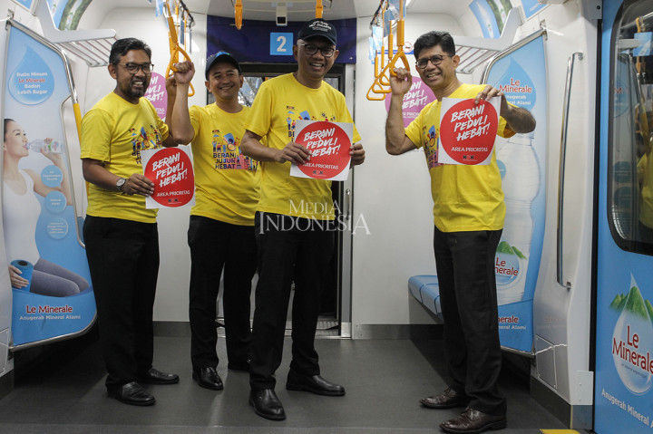 KPK bekerja sama dengan PT MRT Jakarta melakukan kampanye di gerbong MRT Jakarta dalam rangka mengajak pengguna moda transportasi MRT untuk berpartisipasi dalam upaya pencegahan dan pemberantasan korupsi. 