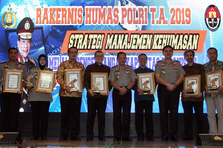 Media Indonesia mendapatkan penghargaan Media Cetak Mitra Polri Terbaik. Selain Media Indonesia, Kompas TV mendapat penghargaan TV Nasional Mitra Polri Terbaik, sementara detik.com sebagai Mitra Media Daring Terbaik.