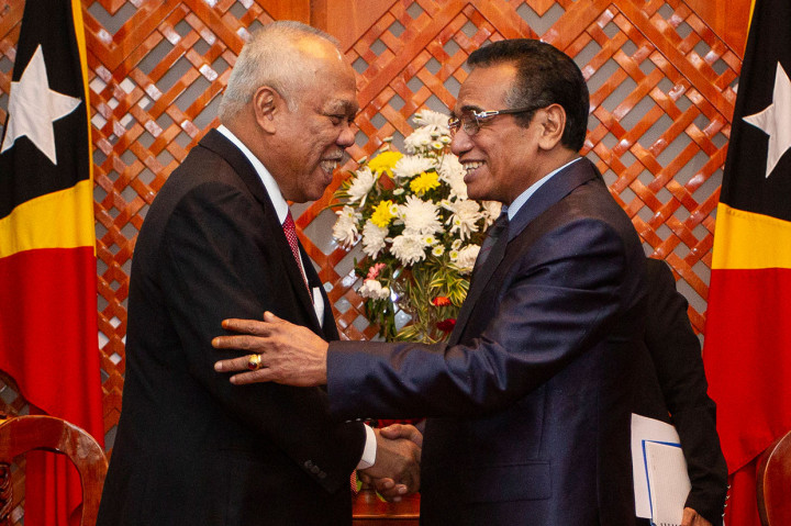 Presiden Timor-Leste Francisco Guterres (kanan) menyambut Menteri PUPR Basuki Hadimuljono yang berkunjung ke Istana Presiden, Dili, Timor-Leste, Jumat, 30 Agustus 2019.