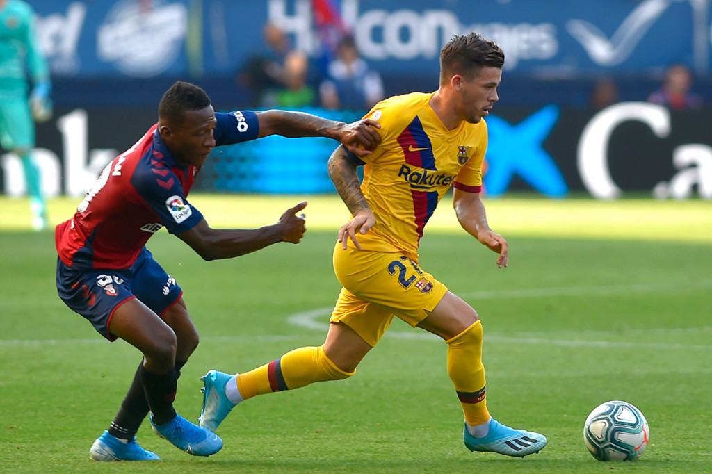 Blaugrana berbalik unggul 2-1 atas Osasuna berkat gol Arthur pada menit ke-64. Carles Perez kembali mempersembahkan assist gol kedua Barca pada pertandingan tersebut.
