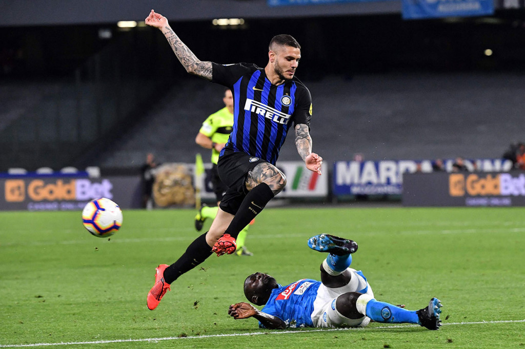 PSG juga dikabarkan memasukkan opsi pembelian Icardi dengan nilai transfer yang diperkirakan mencapai 65 juta euro (sekitar Rp1,01 triliun). Namun, jika PSG tidak membatalkan opsi permanen, masa depan Icardi tetap aman, sebab ia telah memperpanjang kontrak bersama Inter hingga 2022.