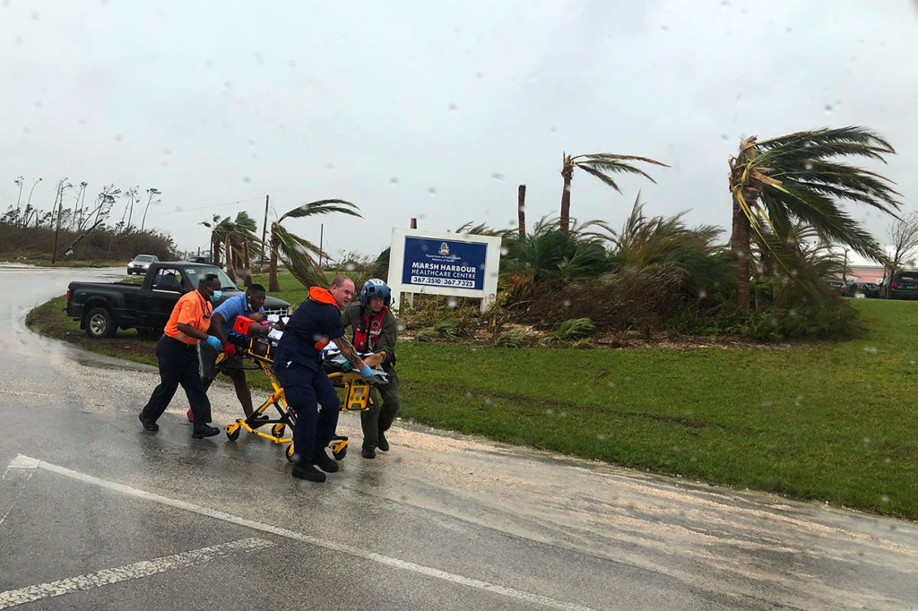 Tempat berlindung yang aman, air minum, makanan, dan obat-obatan sangat dibutuhkan untuk sekitar 50 ribu orang di Grand Bahama dan sekitar 70 ribu di Abaco, kata koordinator bantuan darurat PBB Mark Lowcock setelah pertemuan dengan Perdana Menteri Bahama Hubert Minnis.