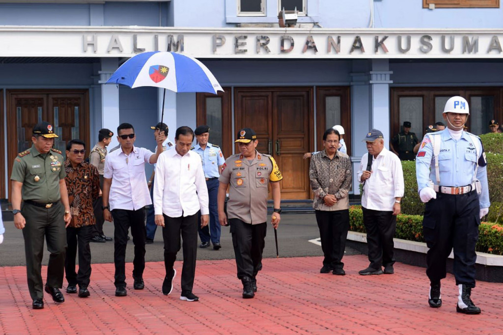 Presiden Joko Widodo melakukan kunjungan kerja ke Kalimantan Barat, Kamis, 5 September 2019. Salah satu agenda Jokowi adalah menyerahkan Surat Keputusan (SK) redistribusi Tanah Objek Reforma Agraria (TORA) Hutan dan sertifikat hak atas tanah.