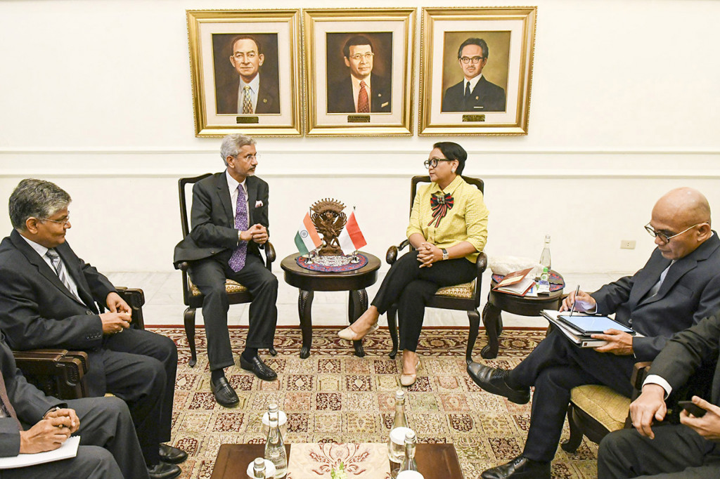 Saat ini, India merupakan negara pengimpor mintak kelapa sawit mentah (CPO) terbesar dunia, salah satunya dari Indonesia.