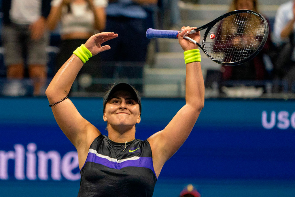Di final Andreescu akan menghadapi idola masa kecilnya Serena Williams, yang pertama kali memenangi gelar US Open pada 1999, saat Andreescu belum lahir.  Serena melaju setelah menundukkan menundukkan unggulan kelima Elina Svitolina.