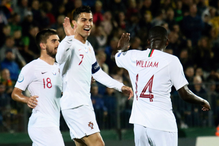 Ronaldo mencetak hattrick pada menit ke-65 untuk membawa timnya unggul 3-1.