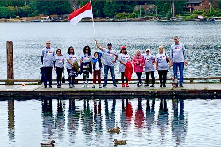 Deklarasi Damai juga dilaksanakan di Angle Lake Park di Seattle. Acara dimulai dengan menyanyikan lagu 'Indonesia Raya' lalu dilanjutkan dengan doa bersama untuk kedamaian di Papua yang dipimpin oleh Greg Dwidjaya, pembacaan deklarasi, dan ditutup dengan foto bersama masyarakat yang hadir. 