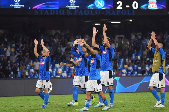 Dengan kemenangan tersebut Napoli menempati peringkat kedua klasemen Grup E dengan 3 poin, kalah selisih gol dari RB Zalzburg, yang di pertandingan lainnya mengalahkan Genk dengan skor 6-2. Sementara Liverpool di urutan ketiga disusul Genk di urutan terbawah.