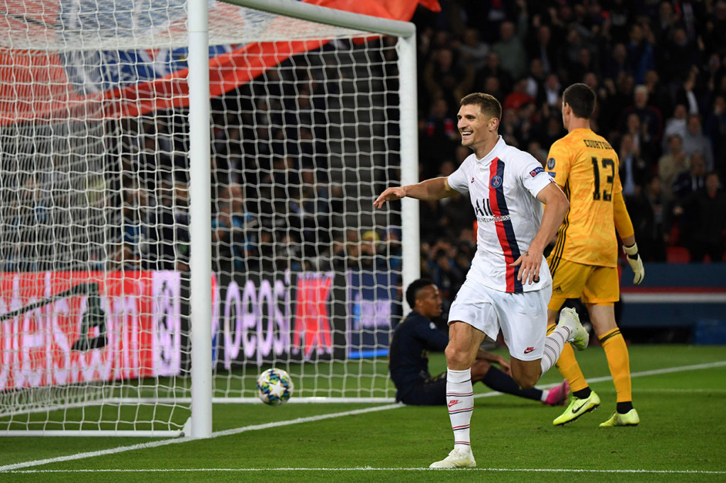 Di akhir babak kedua PSG menggenapi kemenangan menjadi 3-0 lewat sepakan Thomas Meunier memanfaatkan kesalahan para pemain belakang Madrid.
