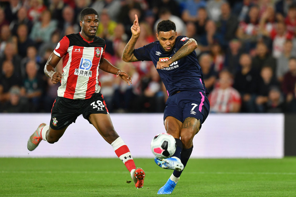 Bournemouth menggandakan keunggulan pada menit ke-25 lewat sepakan Joshua King. Namun gol tersebut dianulir setelah wasit meninjau VAR dan diputuskan King dalam posisi offside.