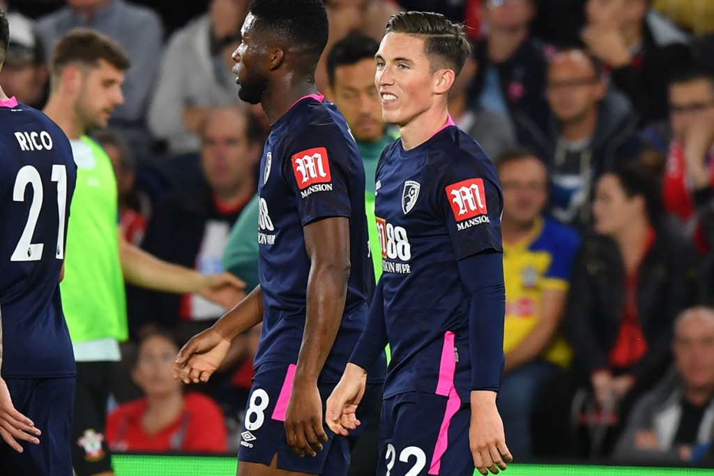 Tim tamu akhirnya berhasil menambah perbendaharaan gol lewat sepakan kaki kiri Harry Wilson meneruskan umpan matang Philip Billing. Skor 2-0 bertahan hingga jeda.