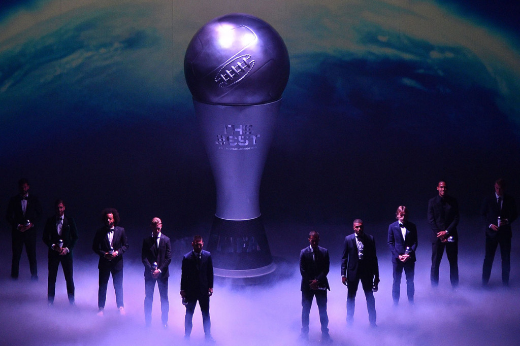 Berikut daftar Tim Terbaik FIFA FIFPro 2019 adalah: Alisson Becker (Brasil/Liverpool); Sergio Ramos (Spanyol/Real Madrid), Virgil Van Dijk (Belanda/Liverpool), Matthijs De Ligt (Belanda/Juventus), Marcelo (Brasil/Real Madrid); Luka Modric (Croasia/Real Madrid), Frenkie De Jong (Belanda/Barcelona), Eden Hazard (Belgia/Real Madrid); Lionel Messi (Argentina/FC Barcelona), Kylian Mbappe (Prancis/PSG), dan Cristiano Ronaldo (Portugal/Juventus).