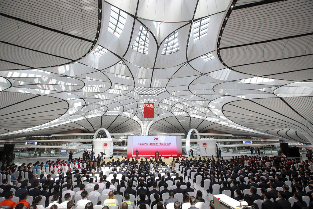 Bandara baru futuristik berukuran besar di Beijing, Beijing Daxing International Airport, resmi dibuka Presiden Tiongkok Xi Jinping, Rabu, 25 September 2019.