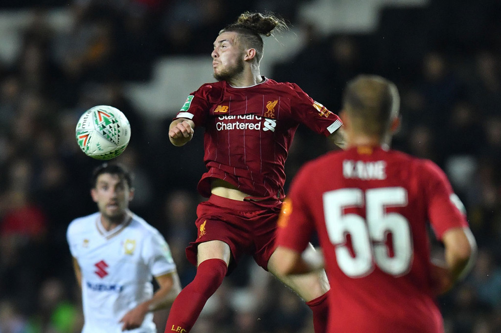 Menghadapi klub divisi 3 Liga Inggris MK Dons, Liverpool turun dengan sebagian besar pemain lapis kedua. Juergen Klopp memainkan pemain-pemain muda termasuk Harvey Elliot. Berusia 16 tahun dan 174 hari, Elliott adalah pemain termuda kedua dalam sejarah Liverpool setelah Jerome Sinclair, yang saat itu berusia 16 tahun dan enam hari, tampil sebagai pemain pengganti melawan West Bromwich Albion pada September 2012.