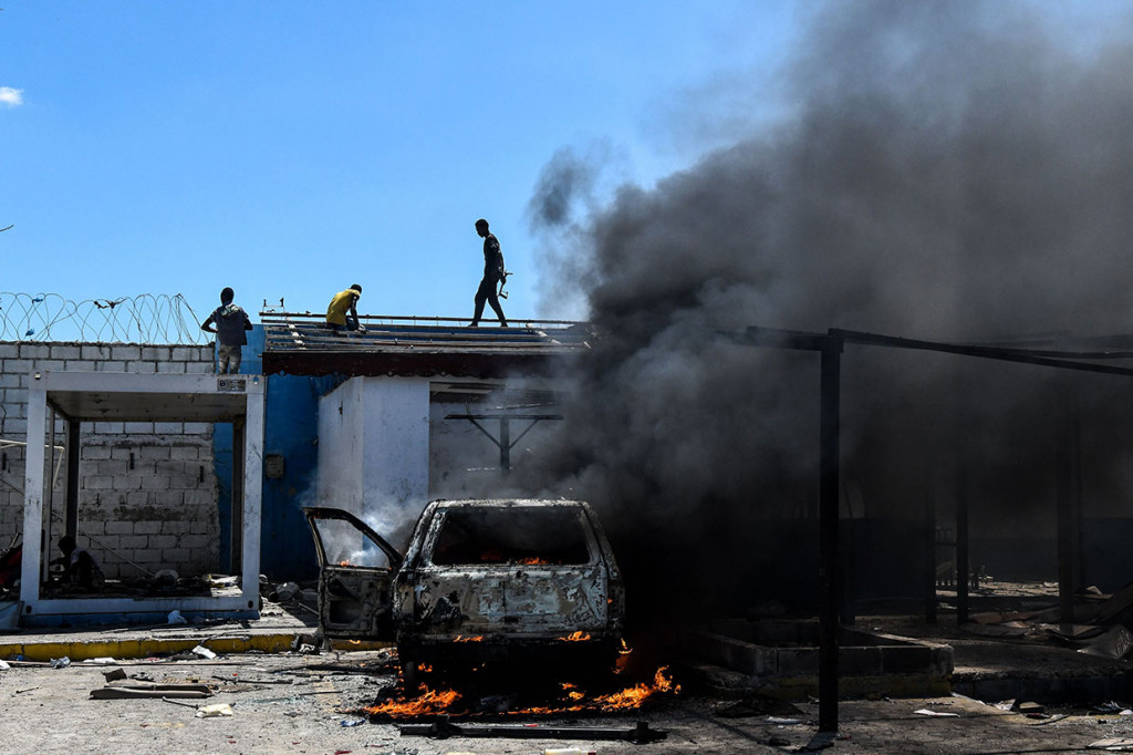 Banyak yang mendesak Presiden Jovenel Moise mundur karena dianggap gagal mengatasi segudang permasalahan. Empat orang tewas akibat bentrokan dalam beberapa hari terakhir.    