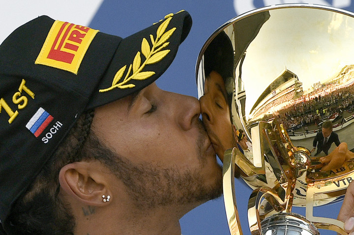 Kemenangan ini jadi yang keempat bagi Hamilton di F1 GP Rusia. Sebelumnya pebalap berusia 34 tahun itu sukses berada di podium pertama pada GP Rusia 2014, 2015, dan 2018.