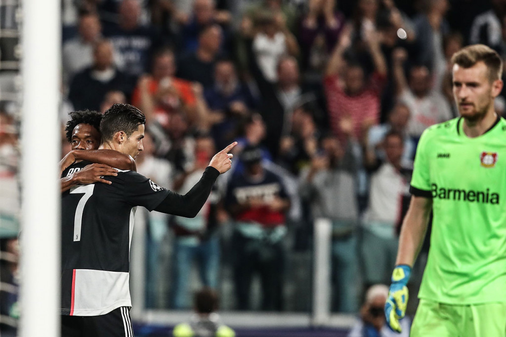 Bagi CR7, ini merupakan gol pertamanya di Liga Champions musim ini.