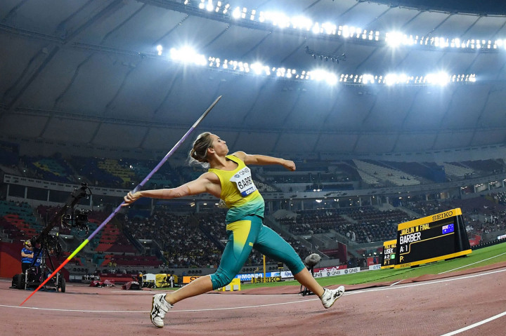 Barber mampu menjadi yang terbaik malam itu setelah berhasil melakukan lemparan sejauh 66,56m dan berhak atas medali emas. Medali perak dan perunggu diraih oleh kedua atlet Tiongkok Lyu dan Liu dengan lemparan masing-masing 65,75 m dan 62,61 m. 
