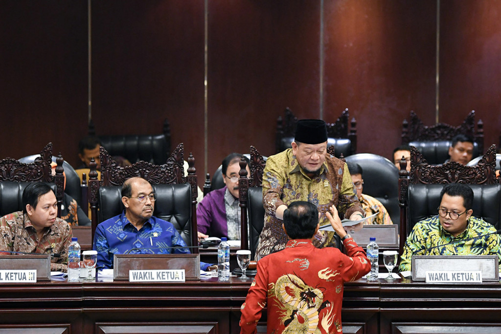 Dari empat nama calon tersebut, akan dipilih menjadi satu nama untuk diusulkan sebagai pimpinan MPR RI pada sidang paripurna pimpinan MPR RI.