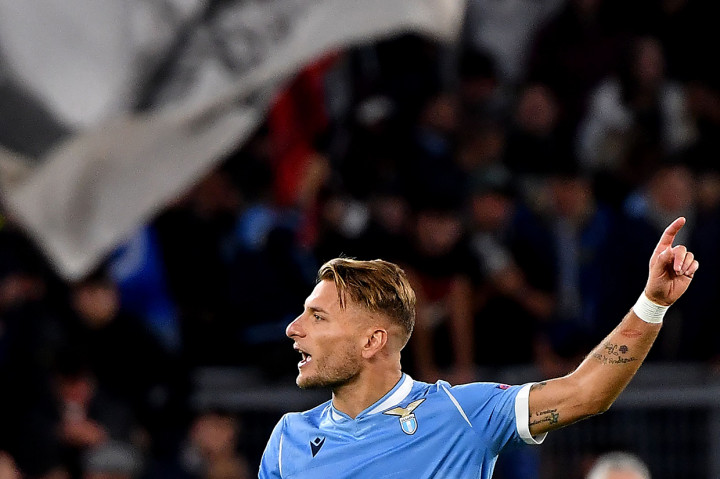 Lazio berbalik unggul berkat gol striker Ciro Immobile di menit 75.
